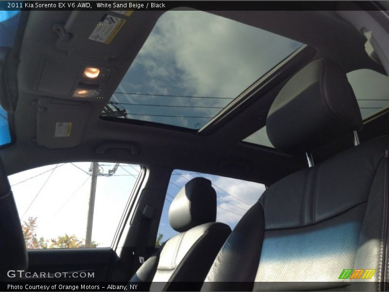White Sand Beige / Black 2011 Kia Sorento EX V6 AWD