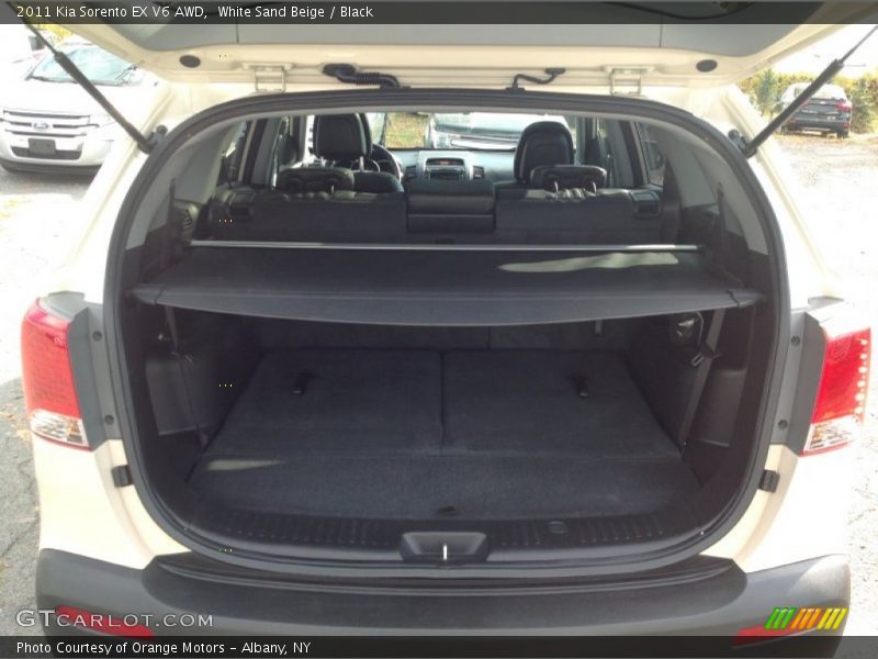 White Sand Beige / Black 2011 Kia Sorento EX V6 AWD
