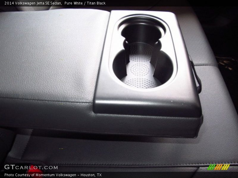 Pure White / Titan Black 2014 Volkswagen Jetta SE Sedan