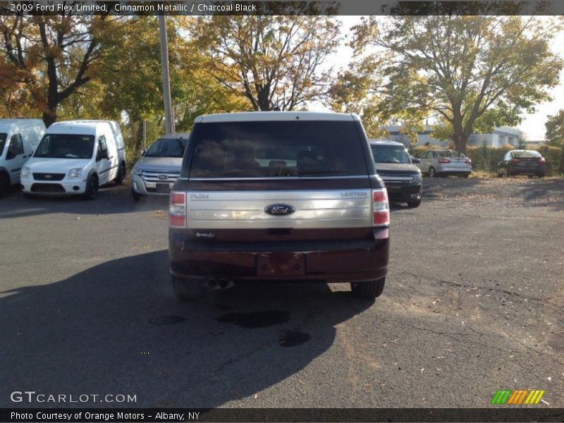 Cinnamon Metallic / Charcoal Black 2009 Ford Flex Limited