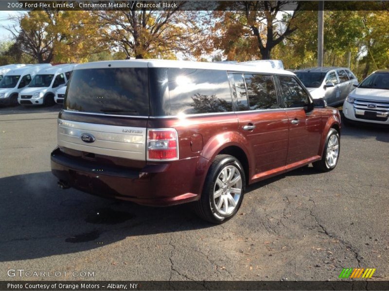Cinnamon Metallic / Charcoal Black 2009 Ford Flex Limited