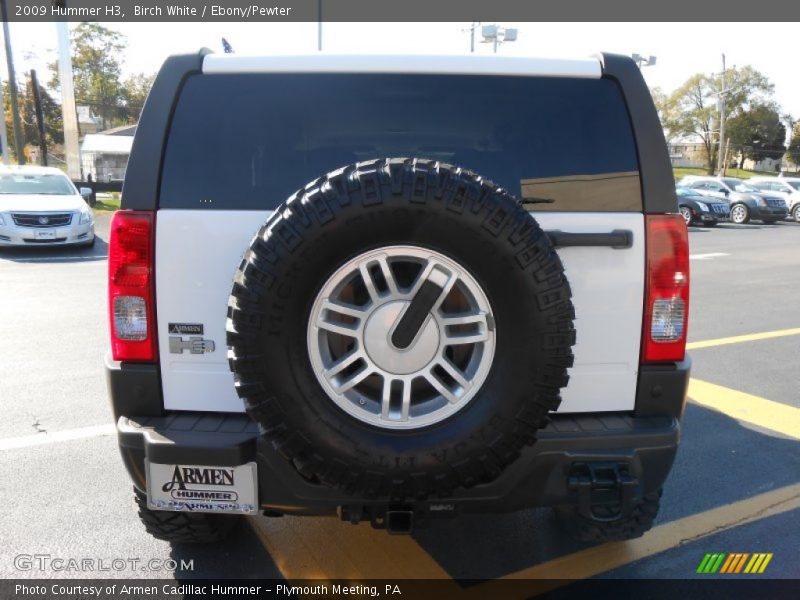 Birch White / Ebony/Pewter 2009 Hummer H3