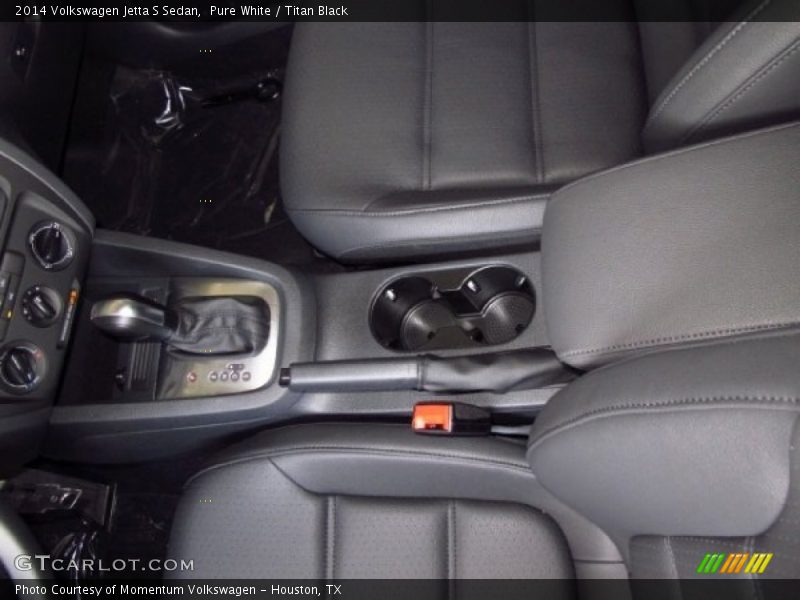 Pure White / Titan Black 2014 Volkswagen Jetta S Sedan