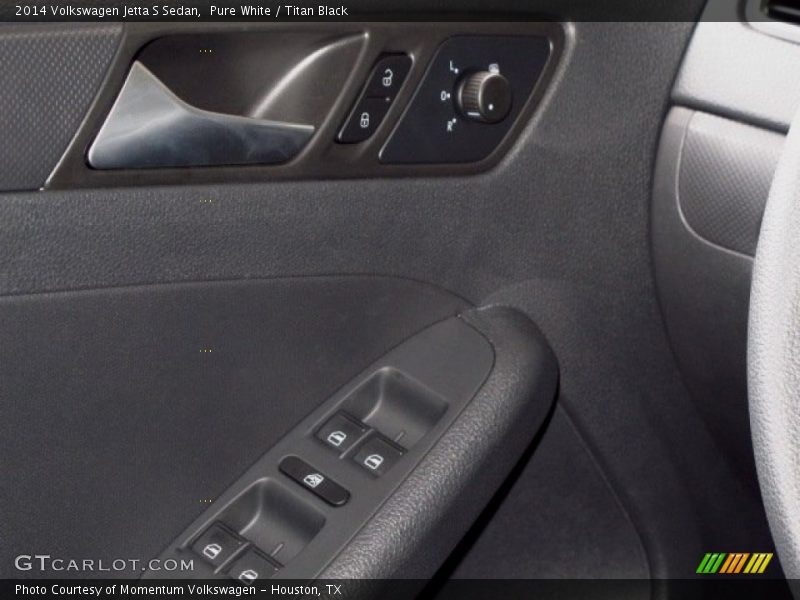 Pure White / Titan Black 2014 Volkswagen Jetta S Sedan
