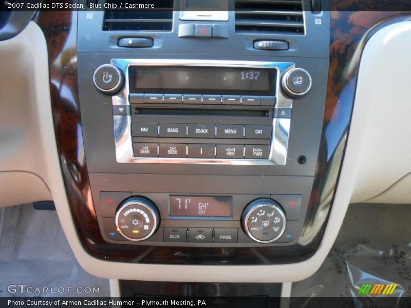 Blue Chip / Cashmere 2007 Cadillac DTS Sedan
