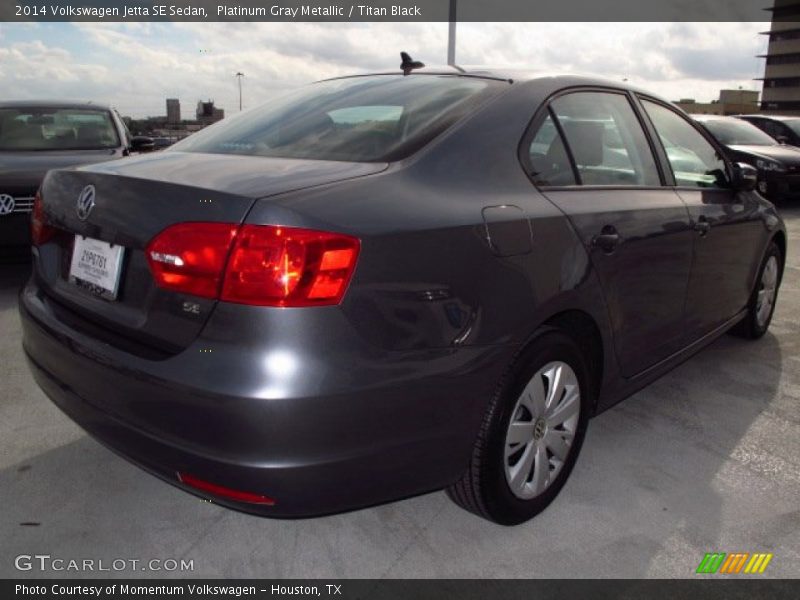 Platinum Gray Metallic / Titan Black 2014 Volkswagen Jetta SE Sedan