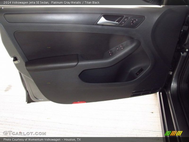 Platinum Gray Metallic / Titan Black 2014 Volkswagen Jetta SE Sedan