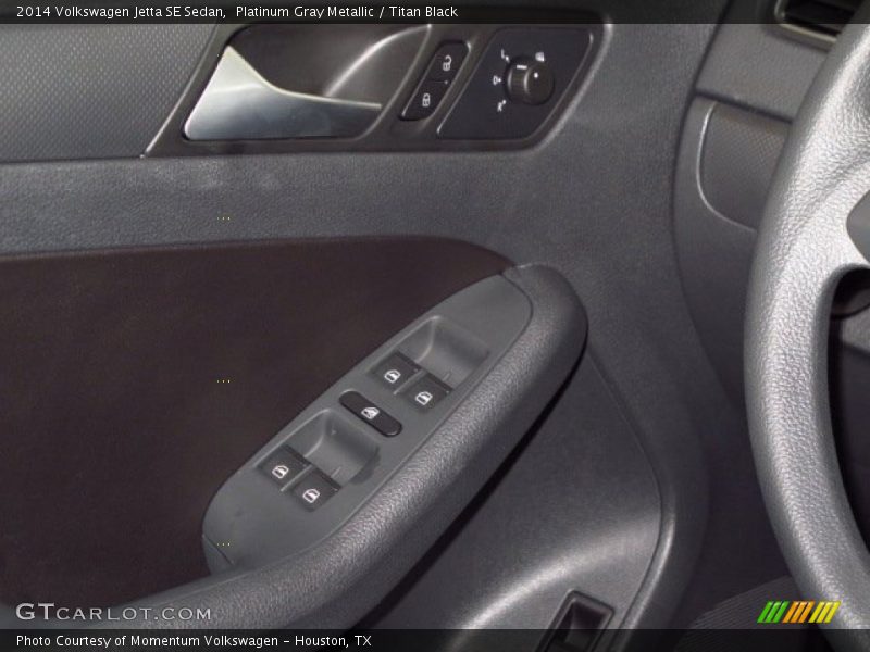 Platinum Gray Metallic / Titan Black 2014 Volkswagen Jetta SE Sedan