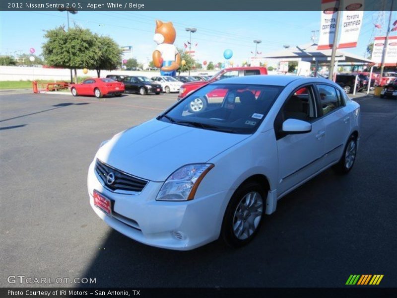 Aspen White / Beige 2012 Nissan Sentra 2.0 S