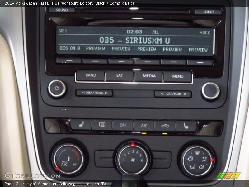 Audio System of 2014 Passat 1.8T Wolfsburg Edition