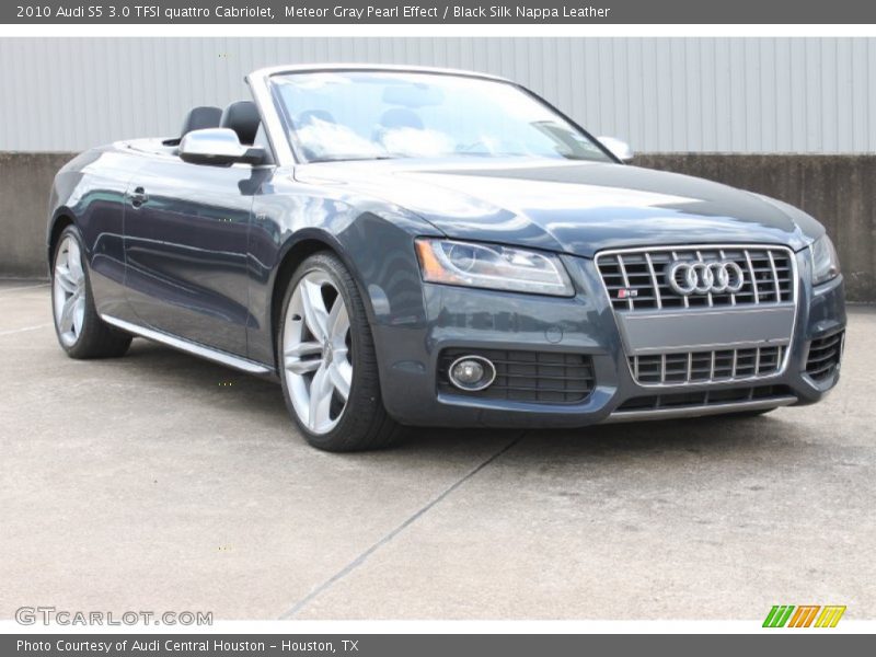 Meteor Gray Pearl Effect / Black Silk Nappa Leather 2010 Audi S5 3.0 TFSI quattro Cabriolet