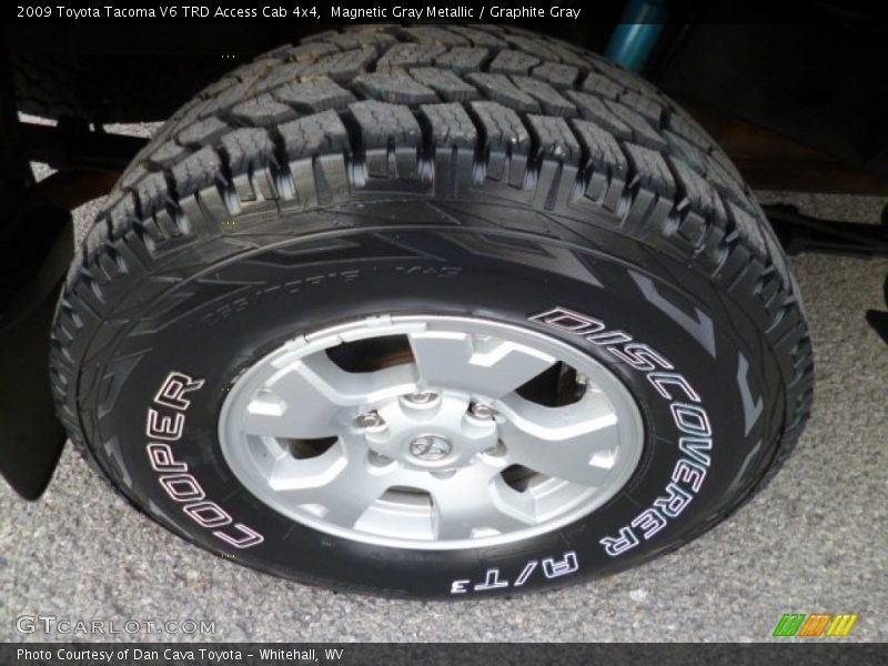 Magnetic Gray Metallic / Graphite Gray 2009 Toyota Tacoma V6 TRD Access Cab 4x4
