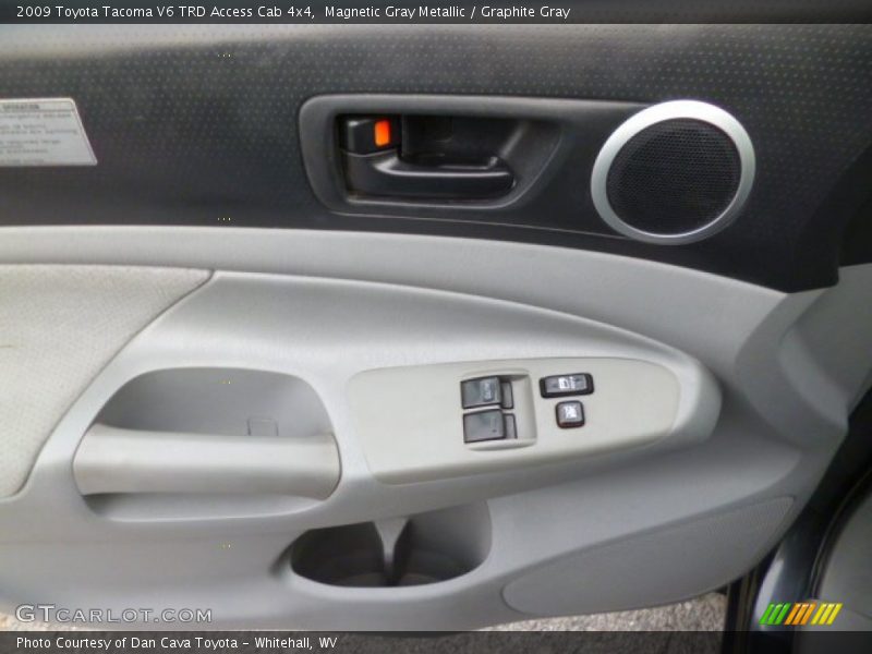 Magnetic Gray Metallic / Graphite Gray 2009 Toyota Tacoma V6 TRD Access Cab 4x4
