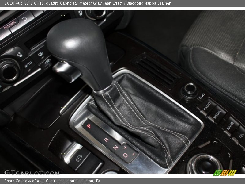 Meteor Gray Pearl Effect / Black Silk Nappa Leather 2010 Audi S5 3.0 TFSI quattro Cabriolet