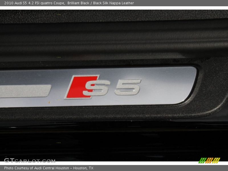 Brilliant Black / Black Silk Nappa Leather 2010 Audi S5 4.2 FSI quattro Coupe