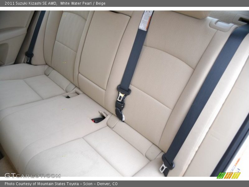 White Water Pearl / Beige 2011 Suzuki Kizashi SE AWD
