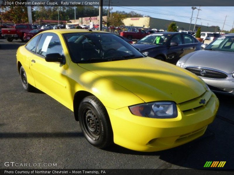 Front 3/4 View of 2004 Cavalier Coupe