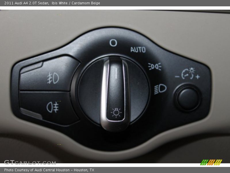 Ibis White / Cardamom Beige 2011 Audi A4 2.0T Sedan