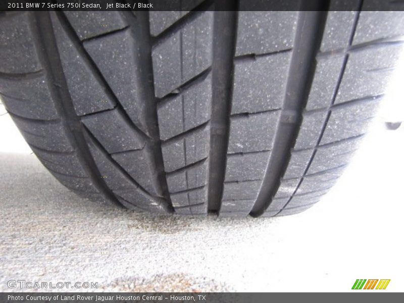 Jet Black / Black 2011 BMW 7 Series 750i Sedan