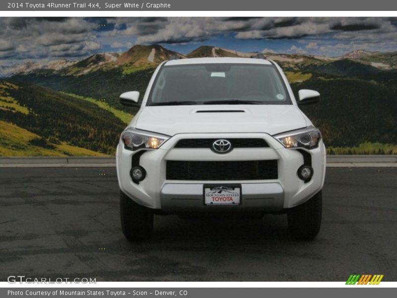 Super White / Graphite 2014 Toyota 4Runner Trail 4x4