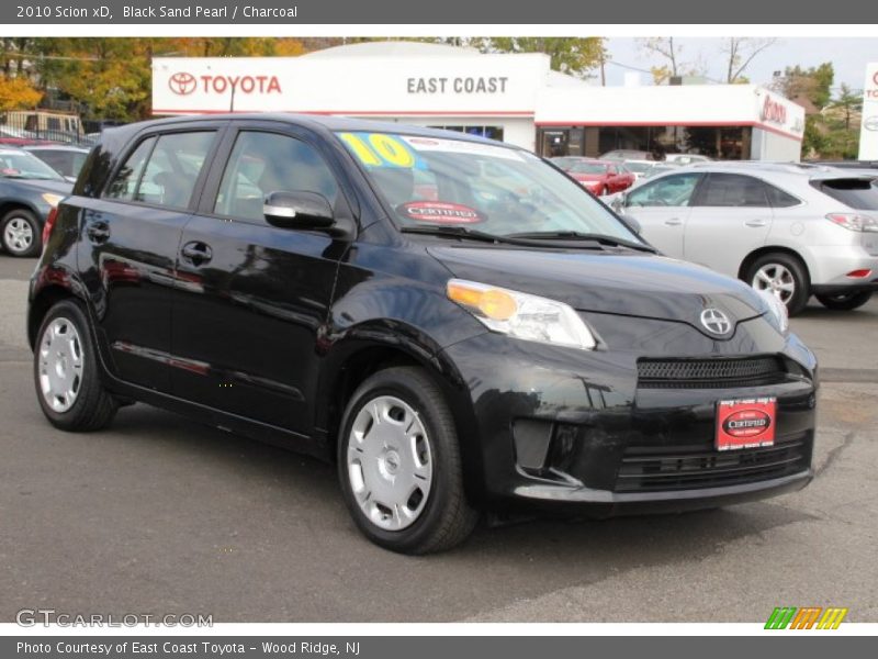 Black Sand Pearl / Charcoal 2010 Scion xD