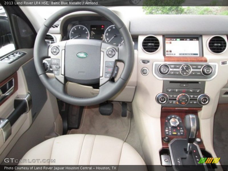 Dashboard of 2013 LR4 HSE