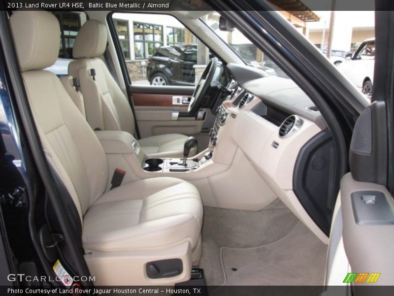 Front Seat of 2013 LR4 HSE