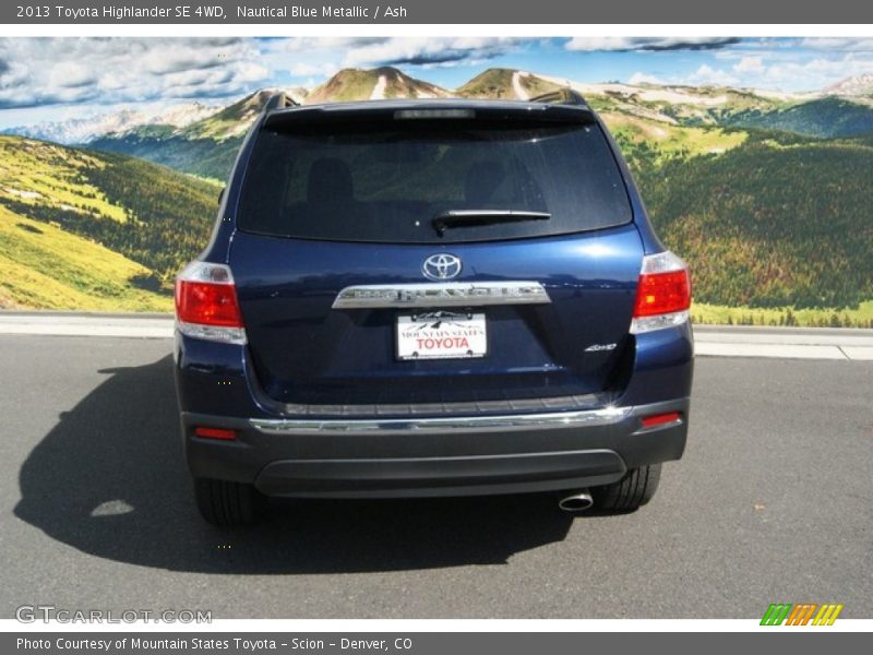 Nautical Blue Metallic / Ash 2013 Toyota Highlander SE 4WD