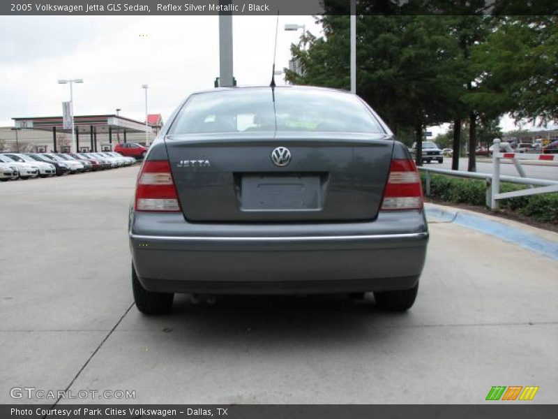 Reflex Silver Metallic / Black 2005 Volkswagen Jetta GLS Sedan