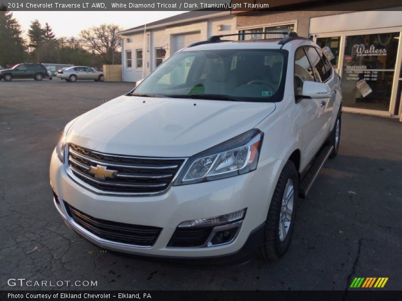 White Diamond Tricoat / Dark Titanium/Light Titanium 2014 Chevrolet Traverse LT AWD