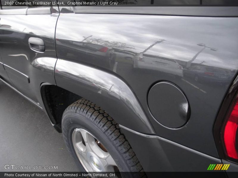 Graphite Metallic / Light Gray 2007 Chevrolet TrailBlazer LS 4x4