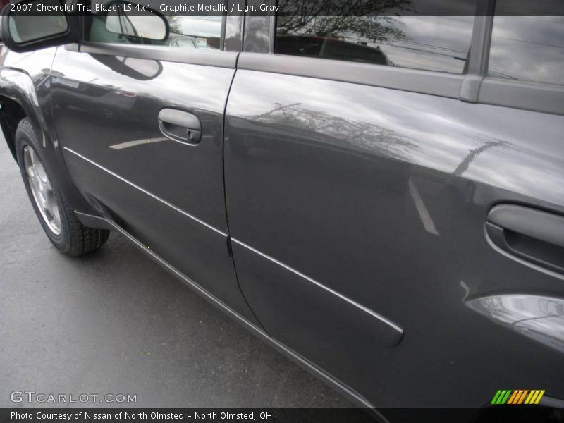 Graphite Metallic / Light Gray 2007 Chevrolet TrailBlazer LS 4x4