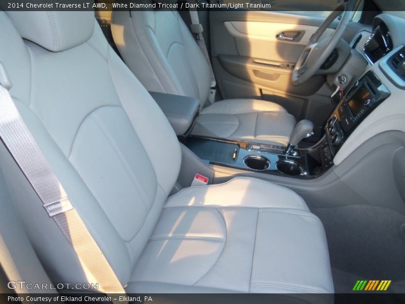 White Diamond Tricoat / Dark Titanium/Light Titanium 2014 Chevrolet Traverse LT AWD