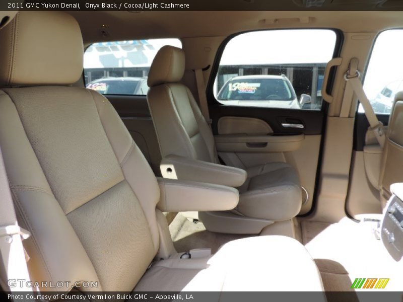 Onyx Black / Cocoa/Light Cashmere 2011 GMC Yukon Denali
