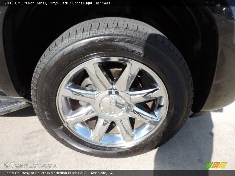 Onyx Black / Cocoa/Light Cashmere 2011 GMC Yukon Denali