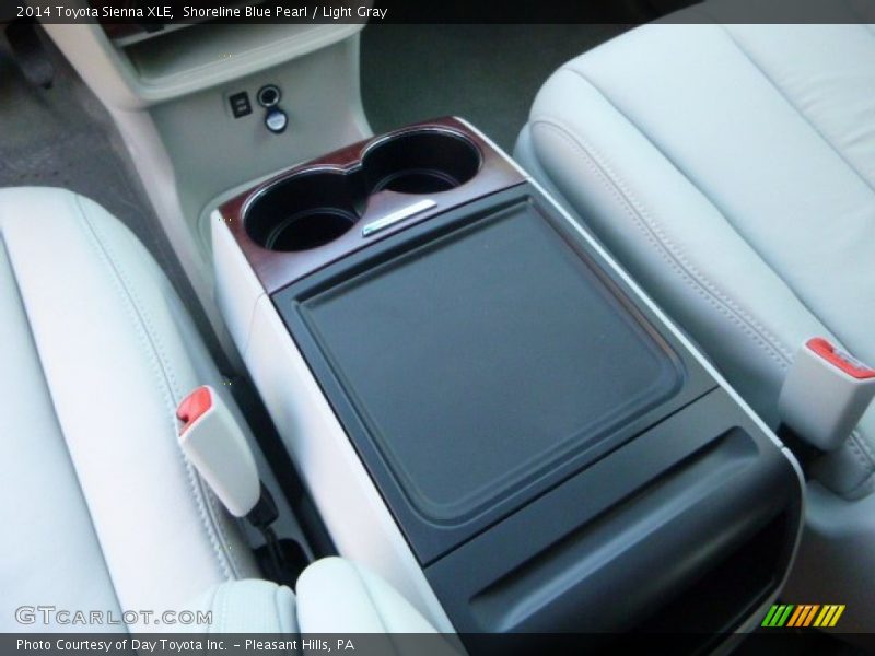 Shoreline Blue Pearl / Light Gray 2014 Toyota Sienna XLE