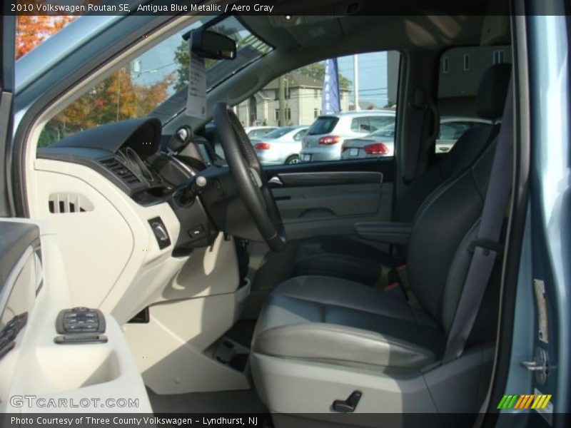 Antigua Blue Metallic / Aero Gray 2010 Volkswagen Routan SE