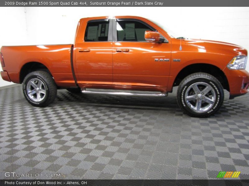 Sunburst Orange Pearl / Dark Slate Gray 2009 Dodge Ram 1500 Sport Quad Cab 4x4