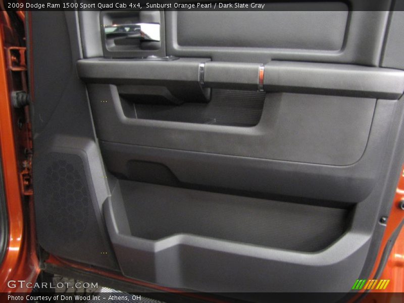 Sunburst Orange Pearl / Dark Slate Gray 2009 Dodge Ram 1500 Sport Quad Cab 4x4