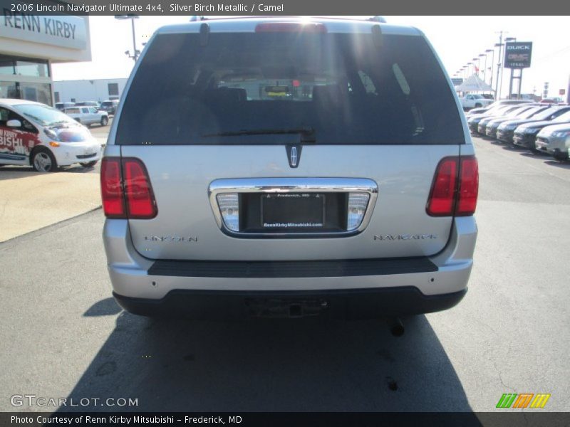 Silver Birch Metallic / Camel 2006 Lincoln Navigator Ultimate 4x4