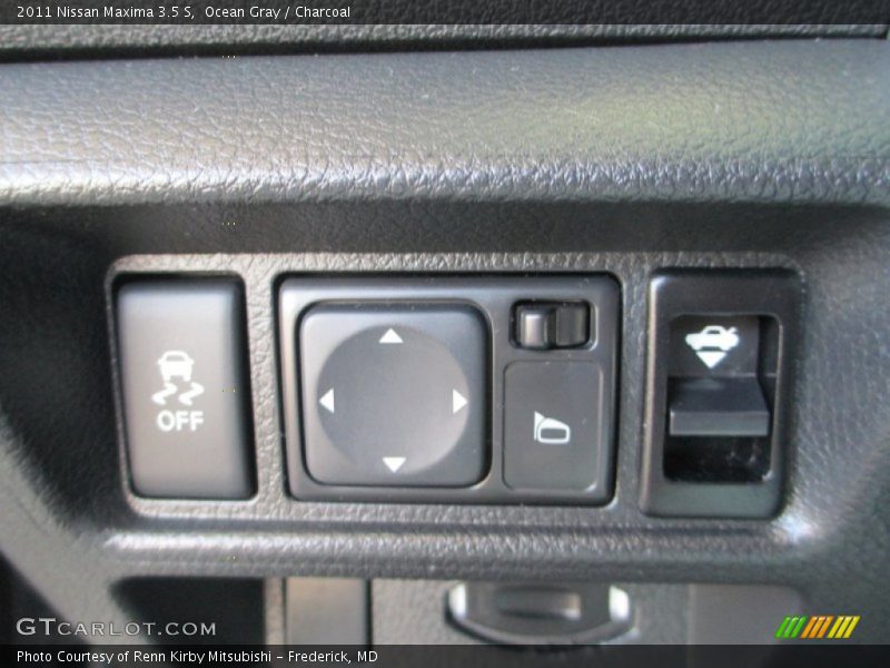 Ocean Gray / Charcoal 2011 Nissan Maxima 3.5 S