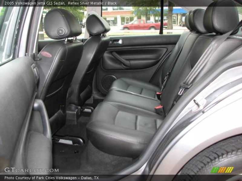 Reflex Silver Metallic / Black 2005 Volkswagen Jetta GLS Sedan