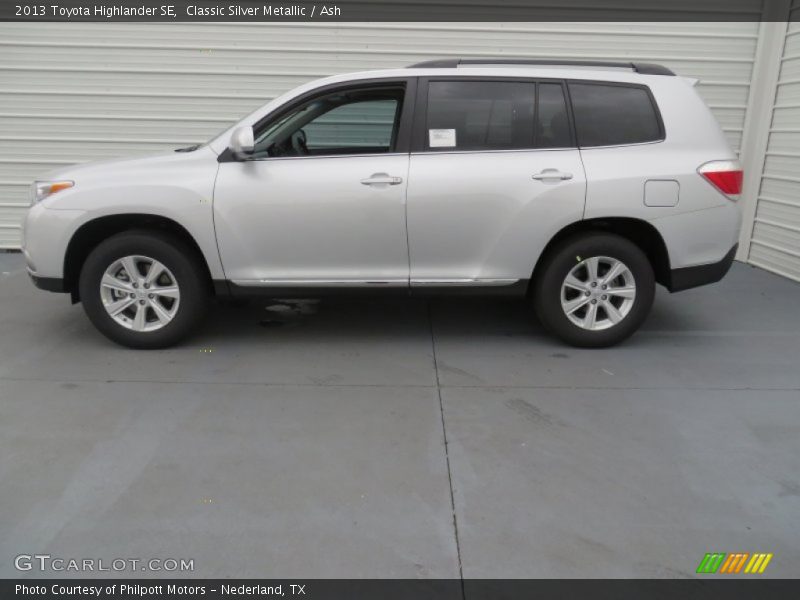 Classic Silver Metallic / Ash 2013 Toyota Highlander SE