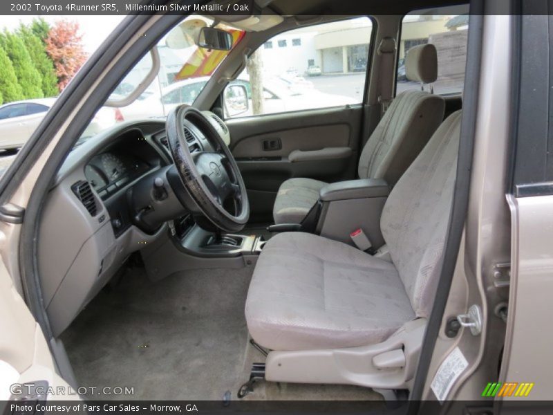 Millennium Silver Metallic / Oak 2002 Toyota 4Runner SR5