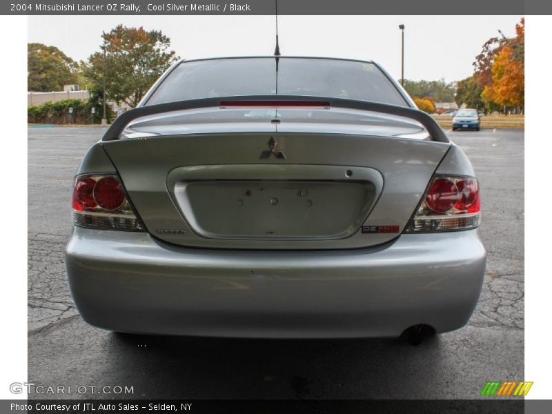Cool Silver Metallic / Black 2004 Mitsubishi Lancer OZ Rally