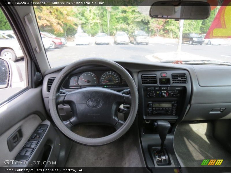 Millennium Silver Metallic / Oak 2002 Toyota 4Runner SR5