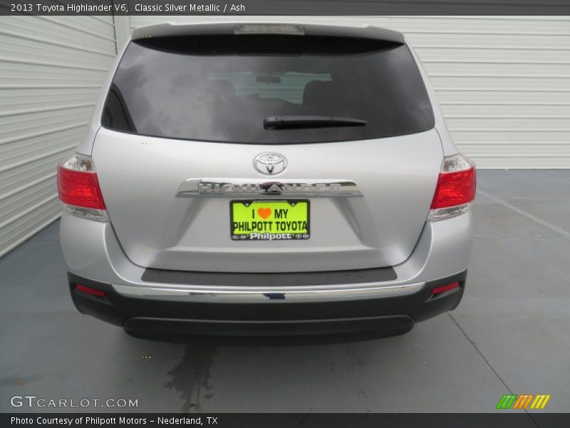 Classic Silver Metallic / Ash 2013 Toyota Highlander V6