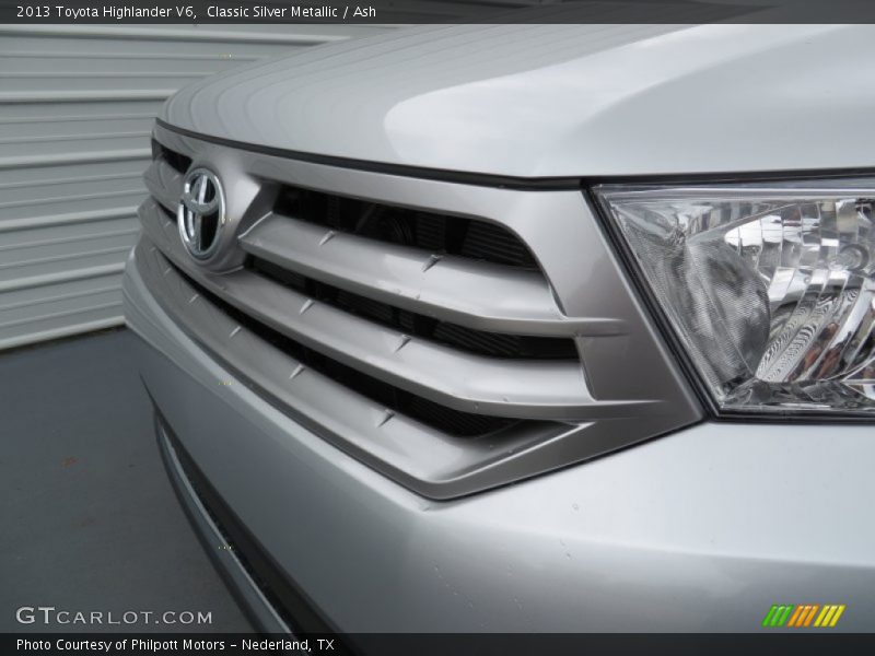 Classic Silver Metallic / Ash 2013 Toyota Highlander V6