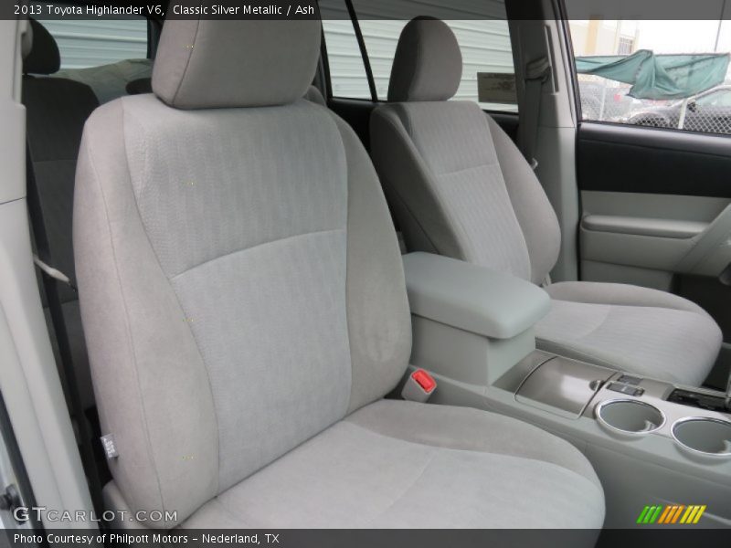 Classic Silver Metallic / Ash 2013 Toyota Highlander V6