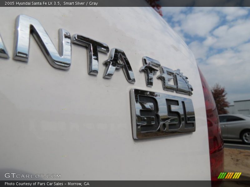 Smart Silver / Gray 2005 Hyundai Santa Fe LX 3.5